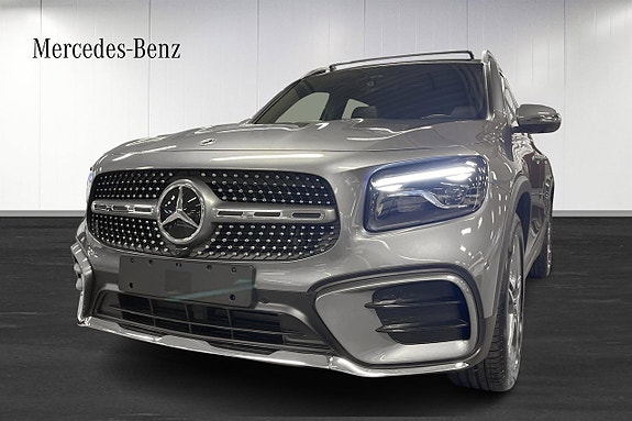 Mercedes-Benz GLB220 d 18 of 24