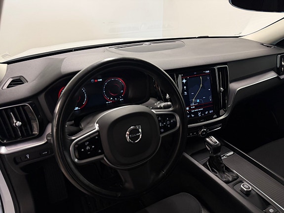 Volvo V60 9 of 13