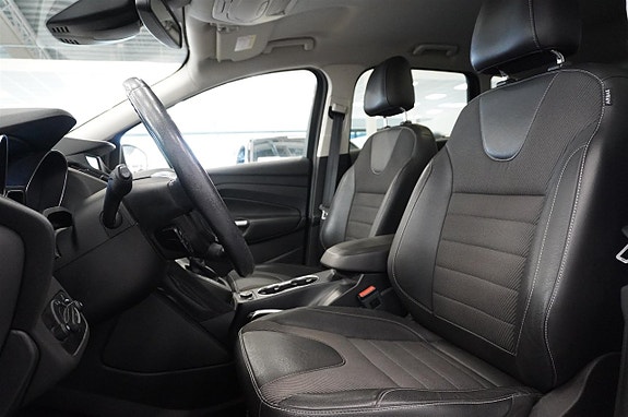 Ford Kuga 4 of 15