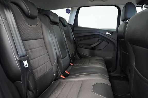 Ford Kuga 12 of 15