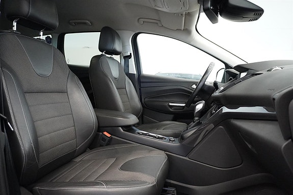 Ford Kuga 5 of 15