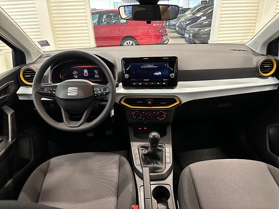 Seat Ibiza 7 of 18