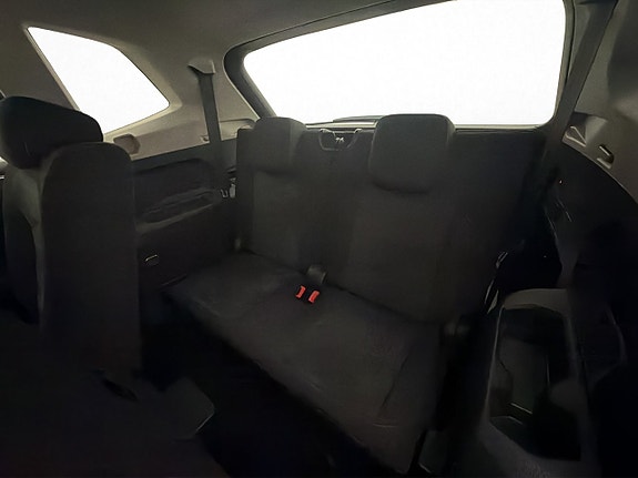 Volkswagen Tiguan Allspace 18 of 30