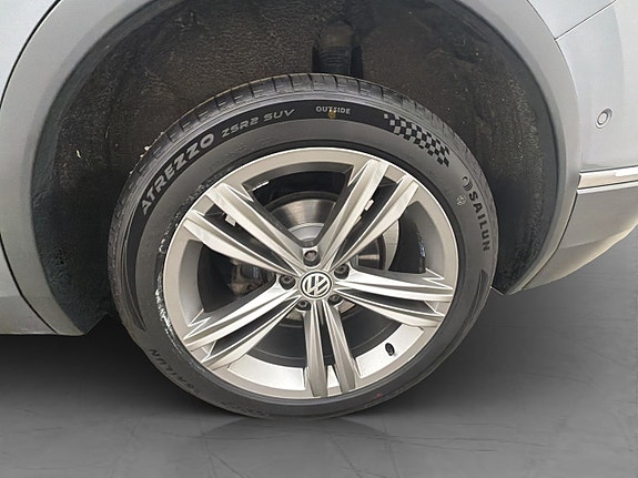 Volkswagen Tiguan Allspace 29 of 30