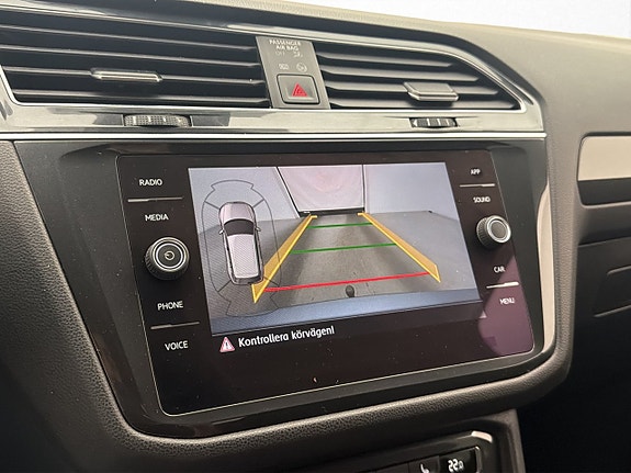 Volkswagen Tiguan Allspace 13 of 30