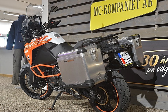 KTM 1290 Super Adventure S 6 of 7