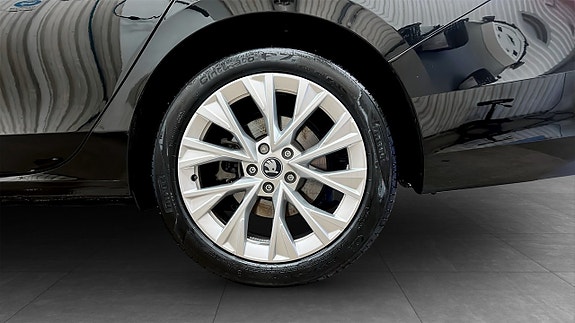 Skoda Superb 6 of 25