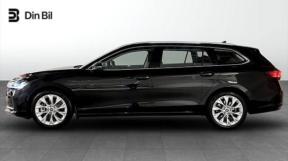 Skoda Superb 2 of 25