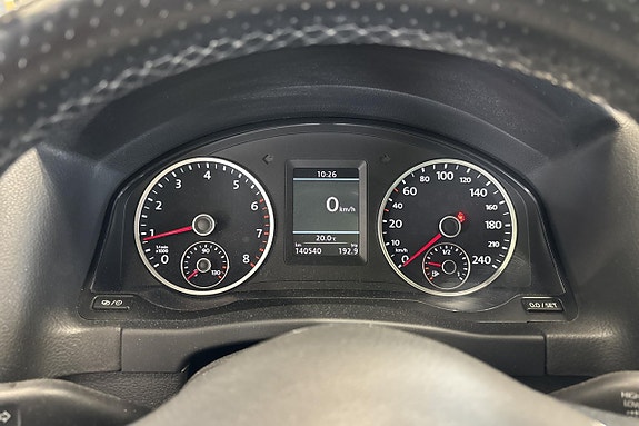 Volkswagen Tiguan 10 of 14