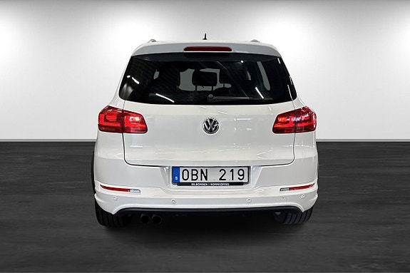 Volkswagen Tiguan 5 of 14