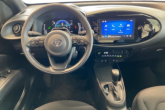 Toyota Aygo X 10 of 22