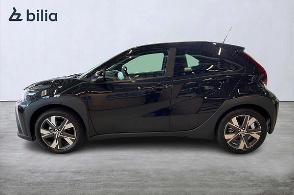 Toyota Aygo X 3 of 22