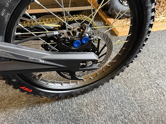 Talaria STING PRO (L1E) CROSS-ELMOPED O.M.G LEVERANS PÅ LAGER. 8 of 9