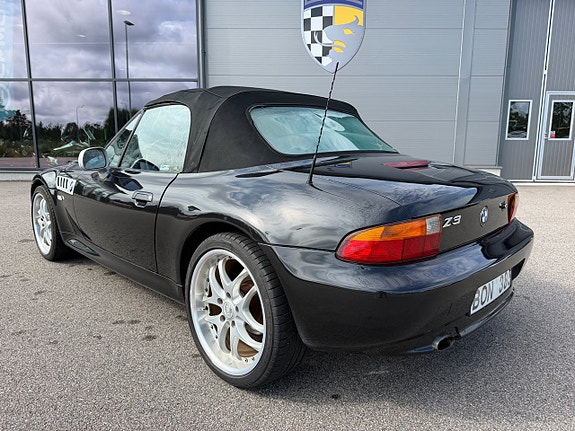 BMW Z3 8 of 10