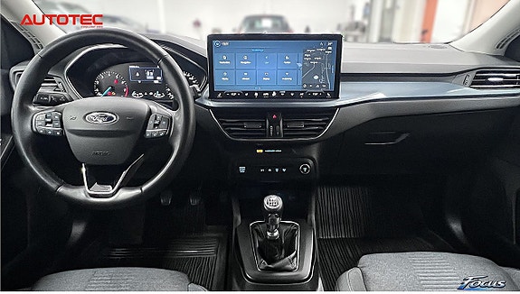 Ford Focus 14 of 23