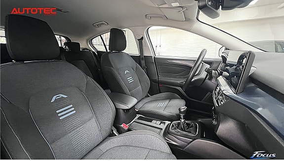 Ford Focus 20 of 23