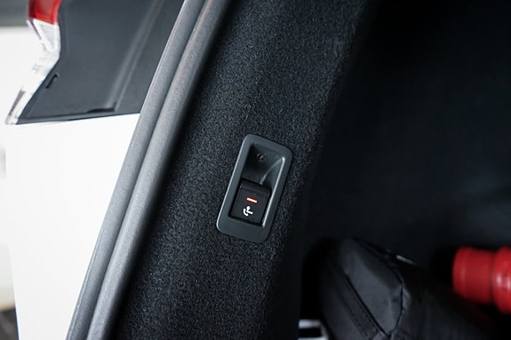 Audi Q4 e-tron 9 of 27