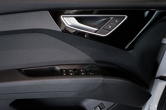 Audi Q4 e-tron 21 of 27