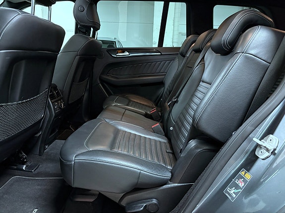 Mercedes-Benz GLS350 d 18 of 30