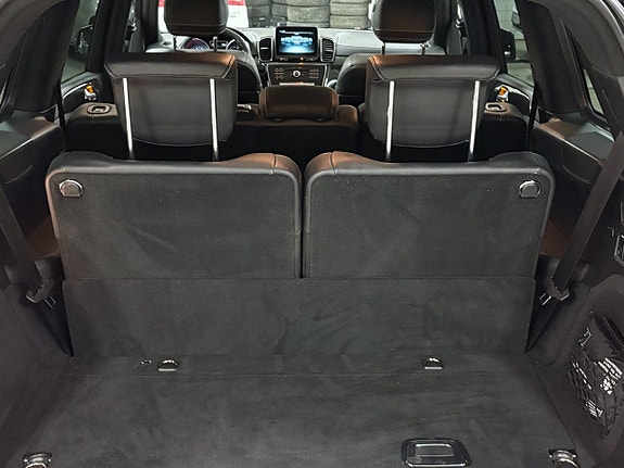 Mercedes-Benz GLS350 d 24 of 30