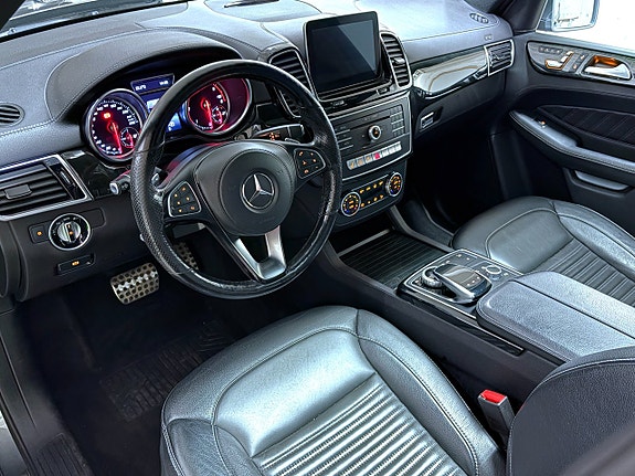 Mercedes-Benz GLS350 d 7 of 30