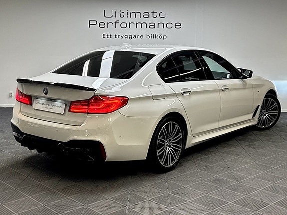 BMW 520d 2 of 21