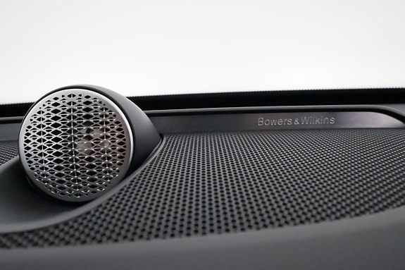 Volvo XC90 9 of 27