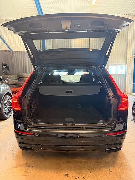 Volvo XC60 13 of 13
