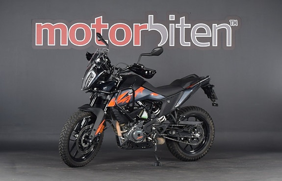 KTM 390 Adventure 3 of 5