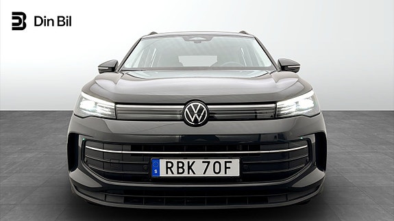 Volkswagen Tiguan 4 of 19