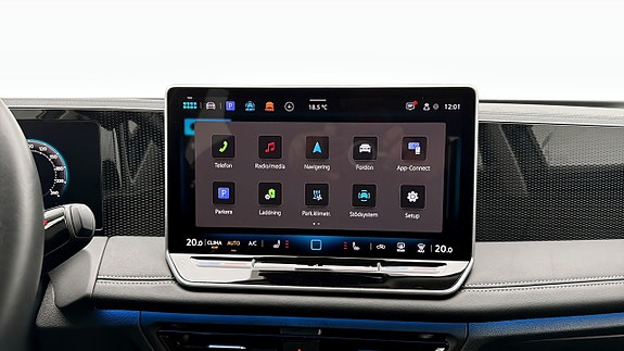 Volkswagen Tiguan 9 of 19