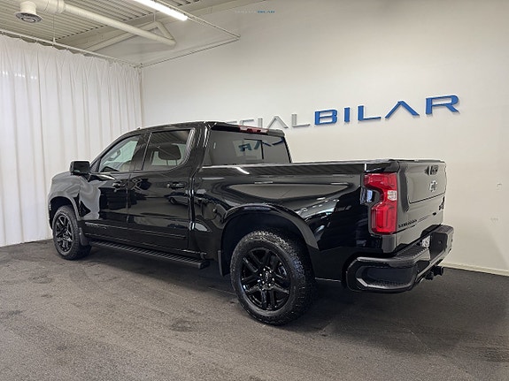 Chevrolet Silverado 1500 3 of 30