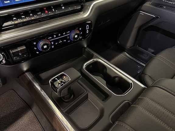 Chevrolet Silverado 1500 10 of 30