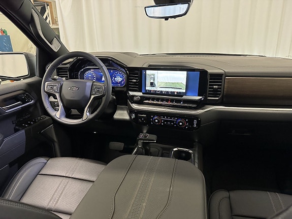 Chevrolet Silverado 1500 23 of 30