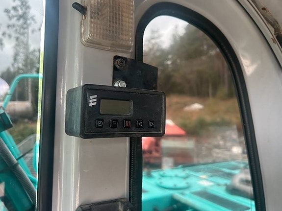Kobelco SK 210 LC-6 14 of 21