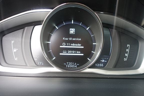 Volvo V60 16 of 30