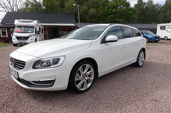 Volvo V60 5 of 30