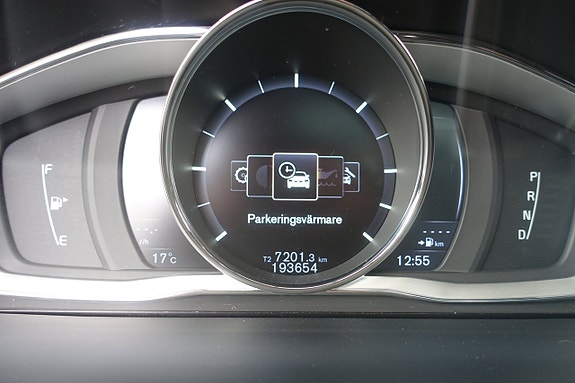 Volvo V60 17 of 30