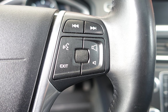 Volvo V60 15 of 30