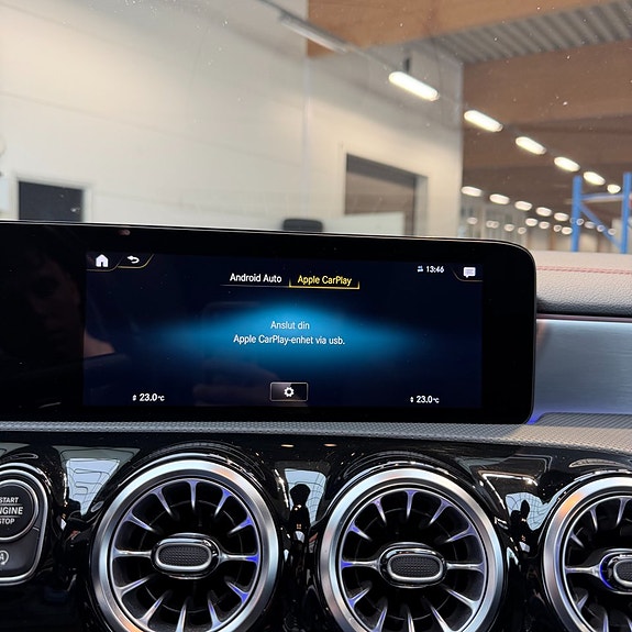 Mercedes-Benz CLA250 14 of 14