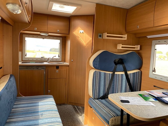 Miller Winnipeg 5.8 m lång/ 6 bälten/ Solceller 9 of 27