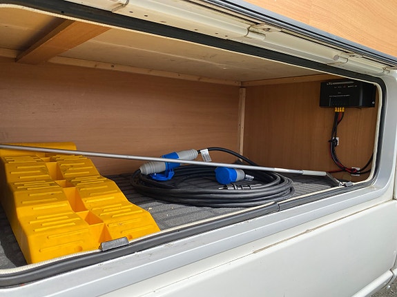 Miller Winnipeg 5.8 m lång/ 6 bälten/ Solceller 27 of 27