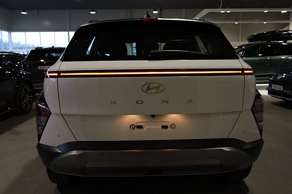 Hyundai Kona 6 of 25
