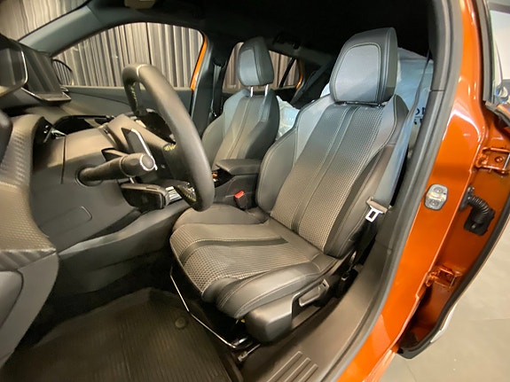 Peugeot 2008 7 of 30