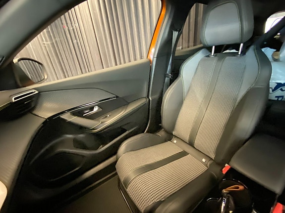 Peugeot 2008 8 of 30