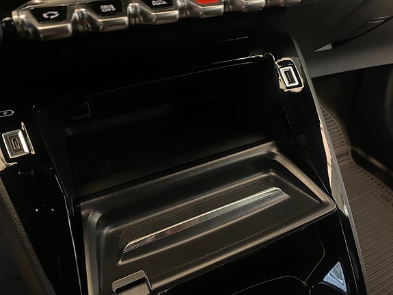 Peugeot 2008 12 of 30
