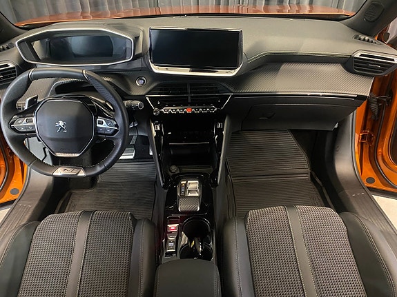 Peugeot 2008 6 of 30