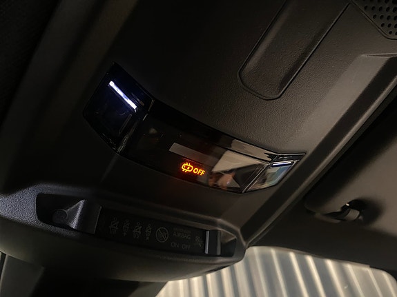 Peugeot 2008 11 of 30