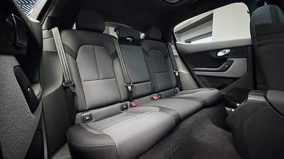 Polestar 2 14 of 23