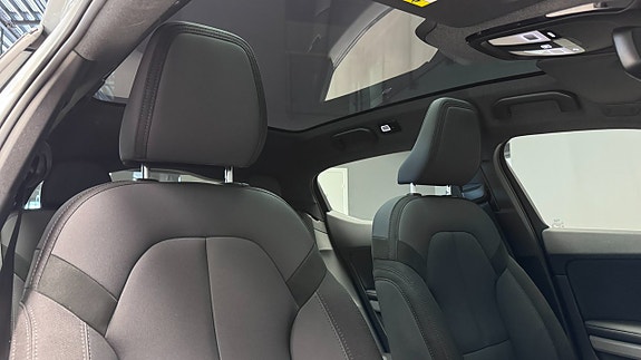 Polestar 2 15 of 23